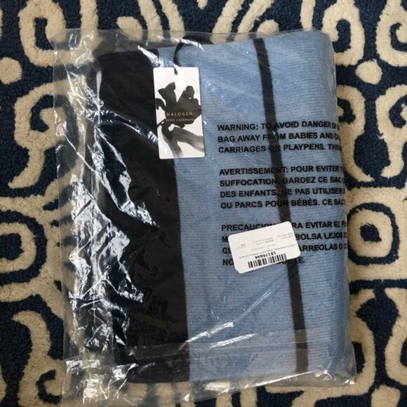 Halogen 100% Cashmere Stripe Wrap Shawl Scarf, Blue/Black Luxury Cashmere NWT‎ - Picture 11 of 11